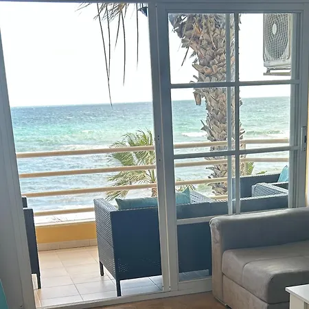 Frente Al Mar,primera Linea リンコン・デ・ラ・ビクトリア